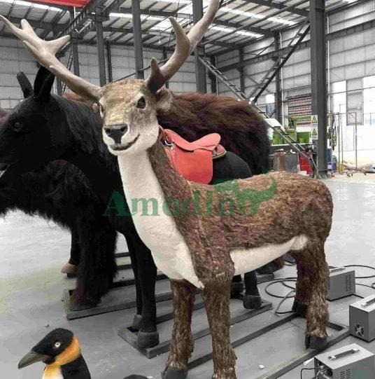 Animatronic Realistic Reindeer for Park and Exhibition – Themed Entertainment Prop – Supplier