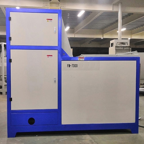 Multipurpose Fiber Feeder for Road Construction–Additive Dispenser for Fiber-reinforced Asphalt –