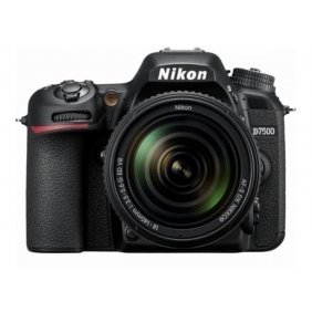 Nikon D7500 DSLR Camera with AF-S DX NIKKOR 18–140mm f/3.5–5.6G ED VR Lens