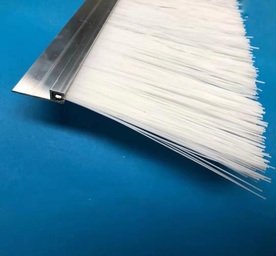 Strip Brush–Sealing or Cleaning Brush Strip for Doors/Machinery – Manufacturer